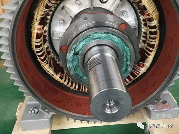 詳解電機(jī)防潮加熱帶的用途、選型及安裝事項(xiàng)——西安泰富西瑪電機(jī)（西安西瑪電機(jī)集團(tuán)股份有限公司）官方網(wǎng)站