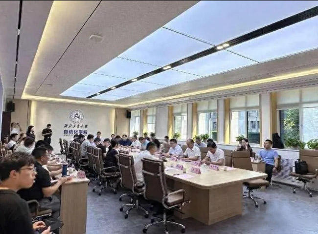 西安西瑪電機與西北工業(yè)大學(xué)開展“雙進”活動，共推科技創(chuàng)新與產(chǎn)業(yè)升級